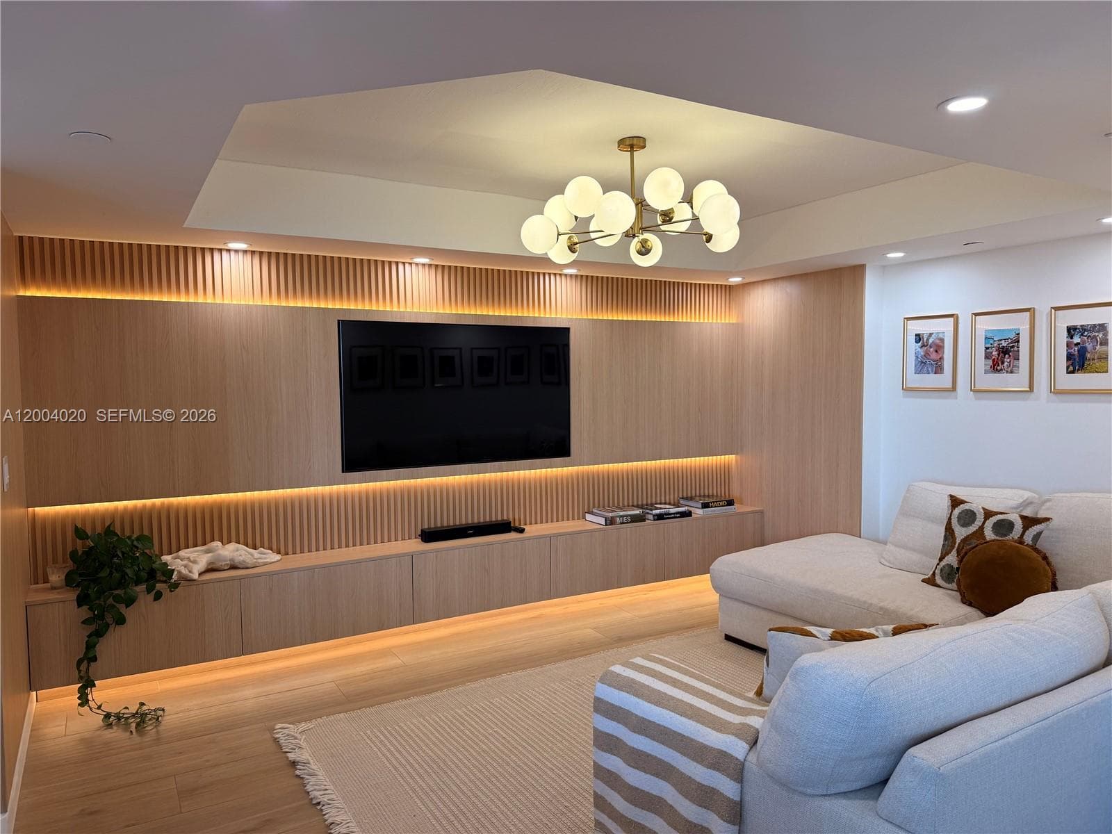 LANDMARK · #1907 in Aventura - Photo 3
