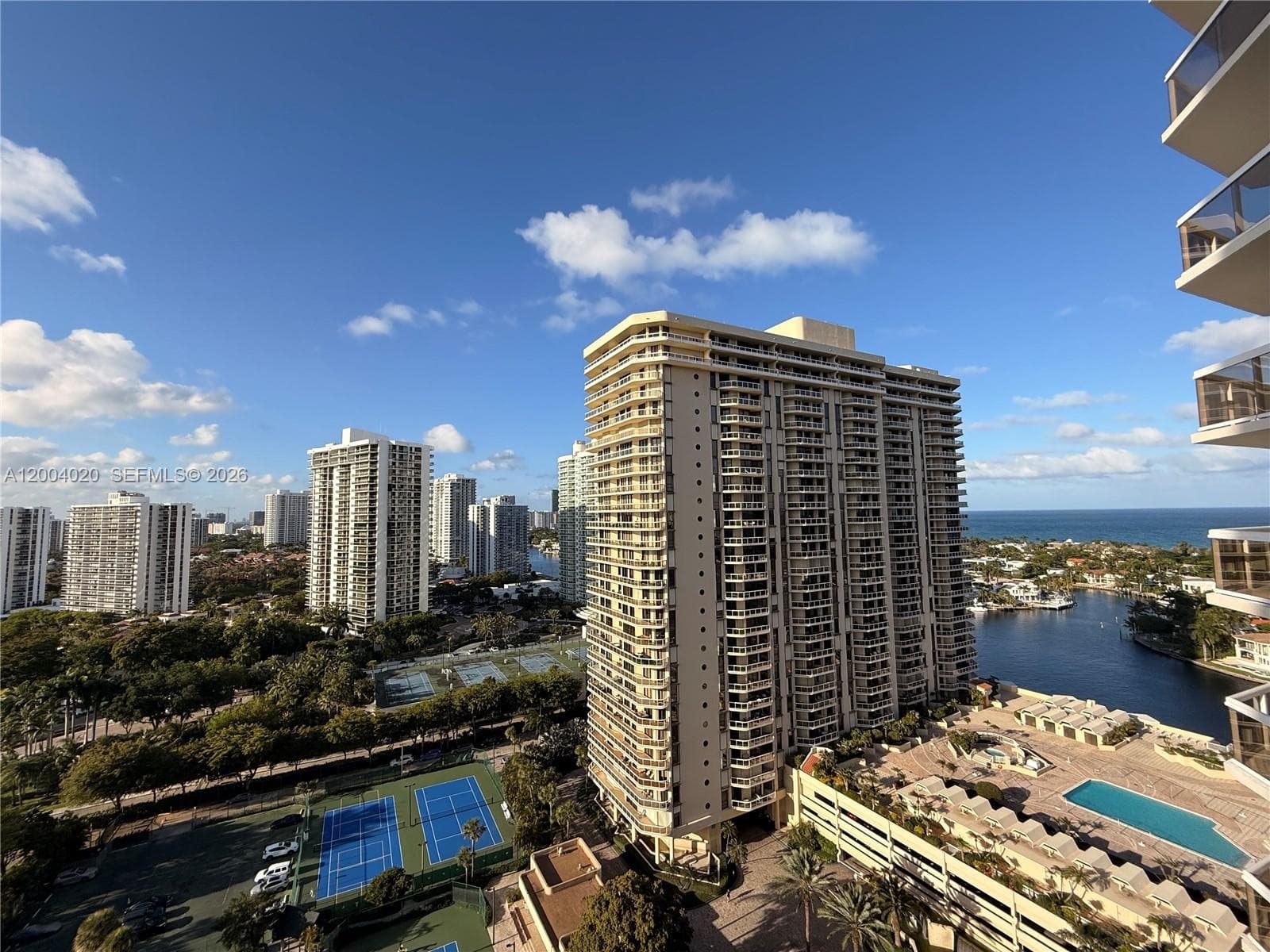 LANDMARK · #1907 in Aventura - Photo 10