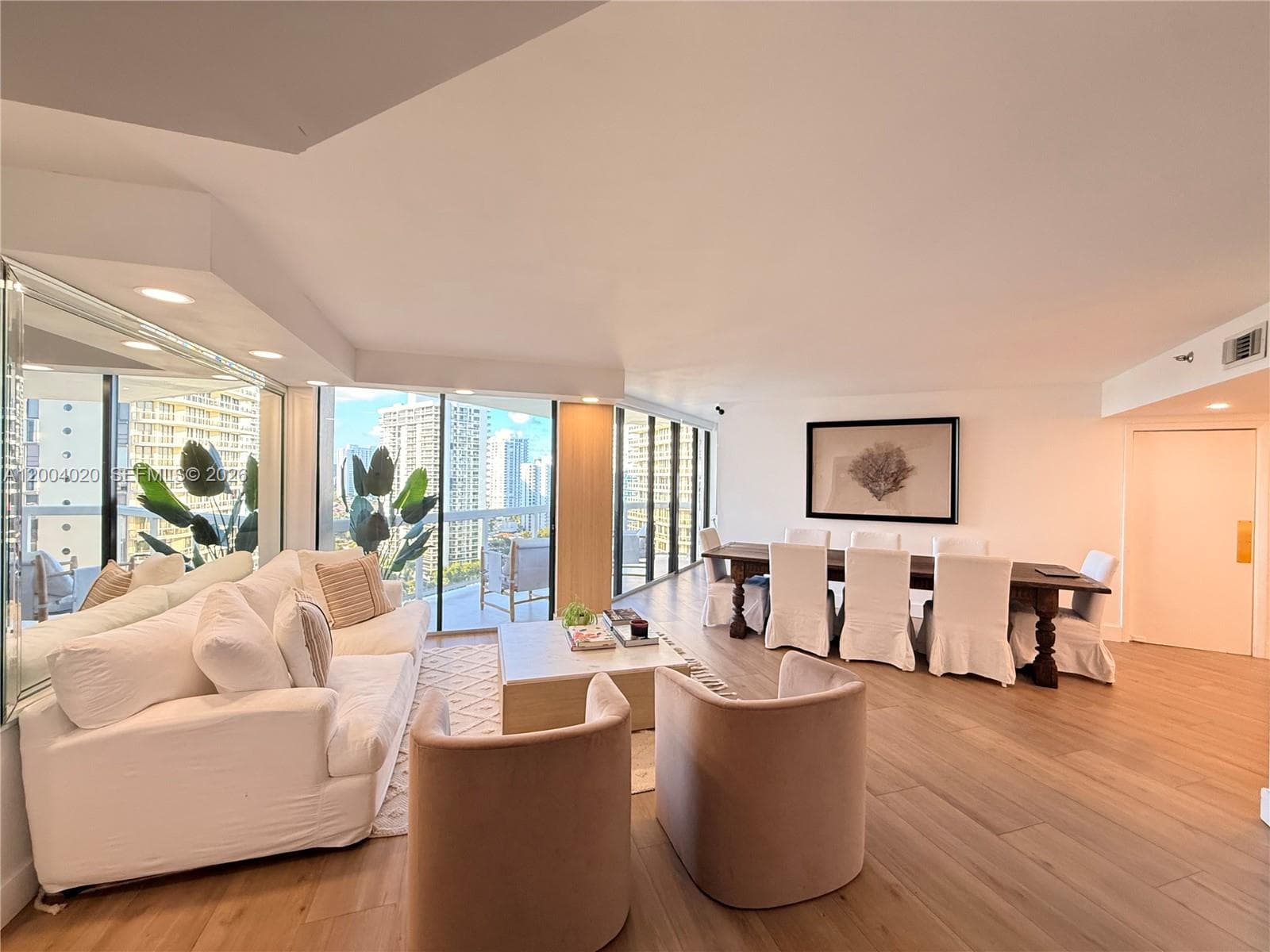 LANDMARK · #1907 in Aventura - Photo 14