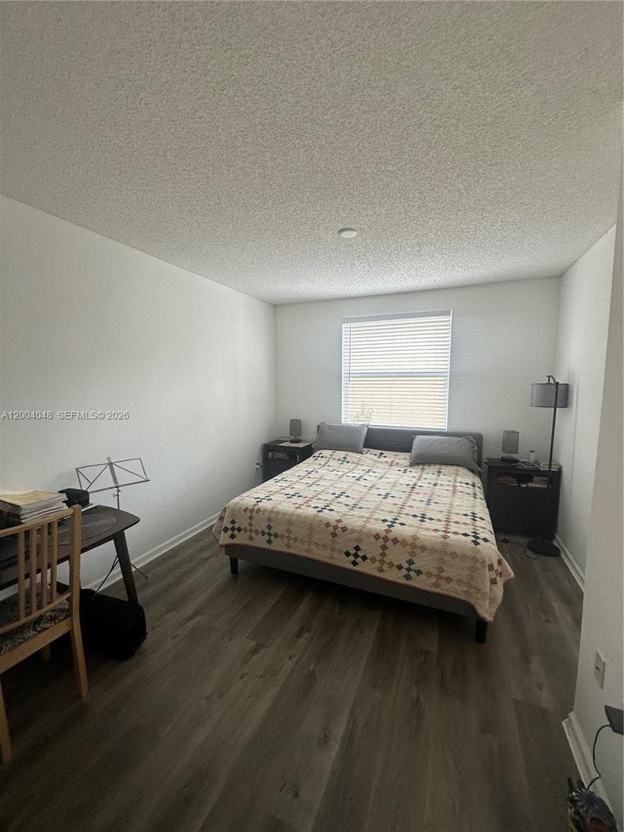 Porto Bellagio · #3402 in Sunny Isles Beach - Photo 10