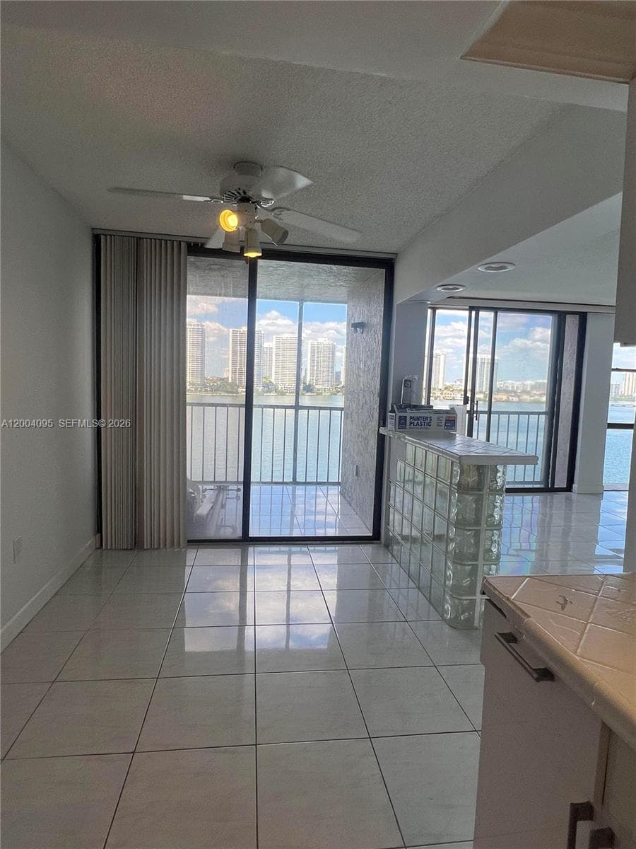 Fairview House · #S907 in Sunny Isles Beach - Photo 5