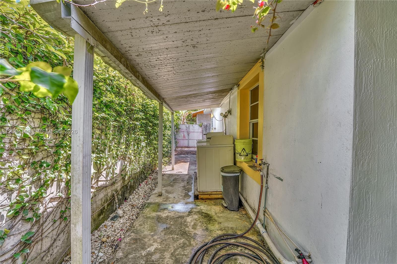 219 SW 6th Ave photo 20