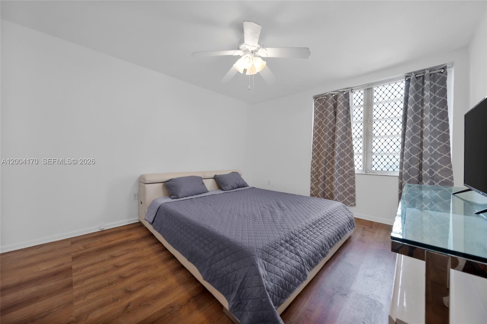 Tower East · #110 in Miami Beach - Photo 13