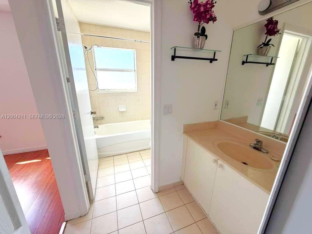 2914 SE 15th Ter photo 13