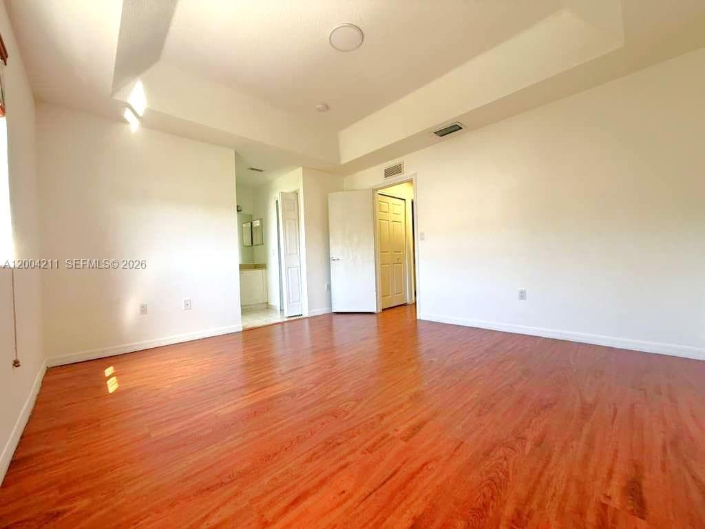 2914 SE 15th Ter photo 11