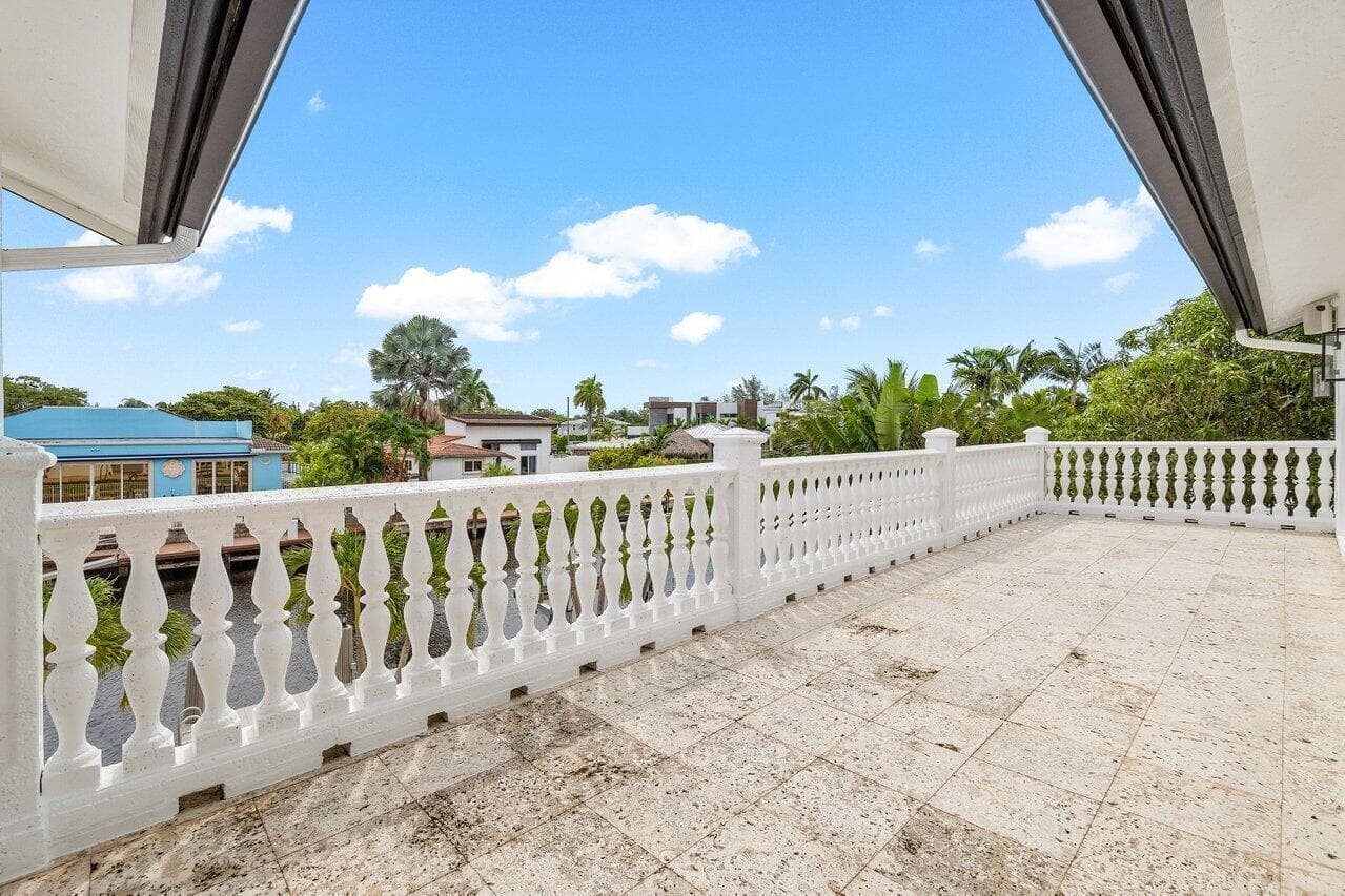 031-1366Southwest4thCourt-BocaRaton-FL-3