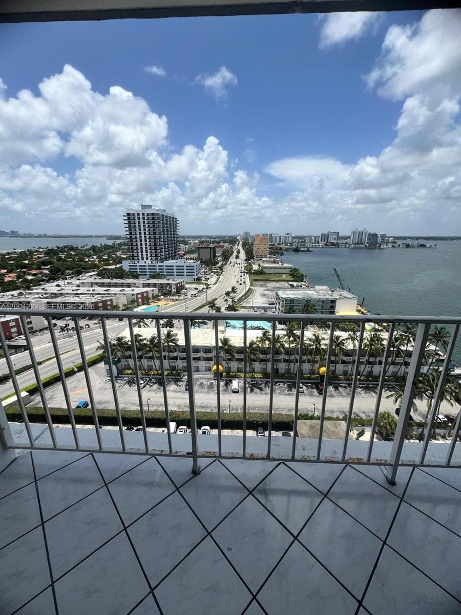 KENNEDY HOUSE CONDO · #PH-J in North Bay Village - Photo 8