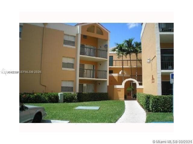 MEDITERRANEAN VILLAS COND · #306 in Hialeah - Photo 1