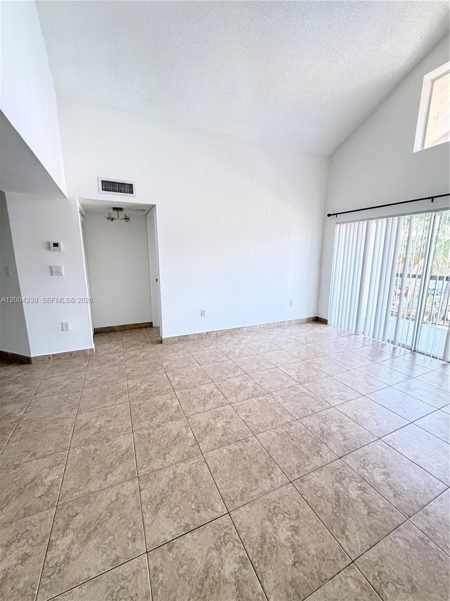 MEDITERRANEAN VILLAS COND · #306 in Hialeah - Photo 18
