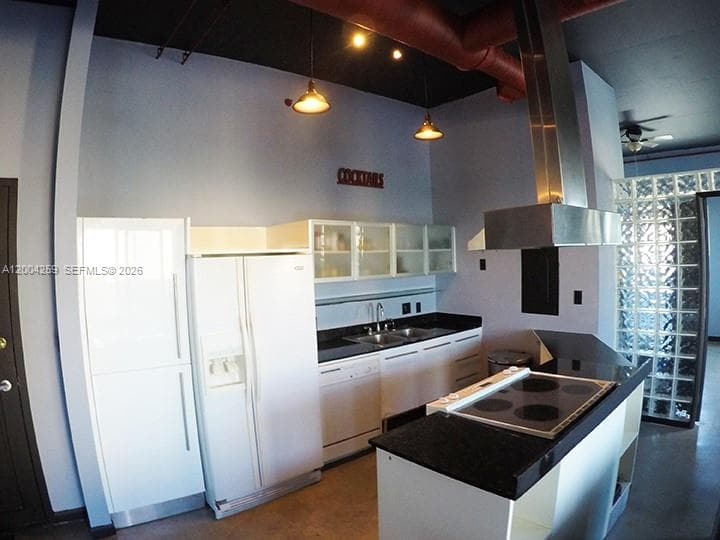 Open Kitchen