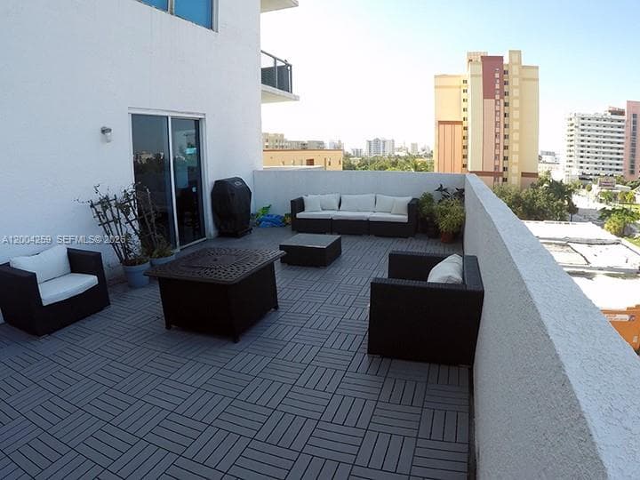 Neo Condo · #611 in Miami - Photo 8