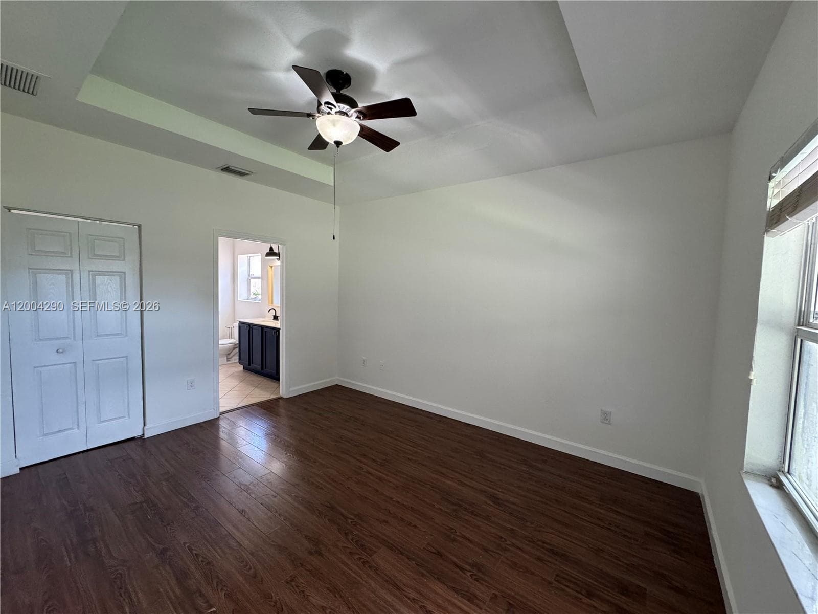 2356 NE 3rd Ct #2356 photo 6