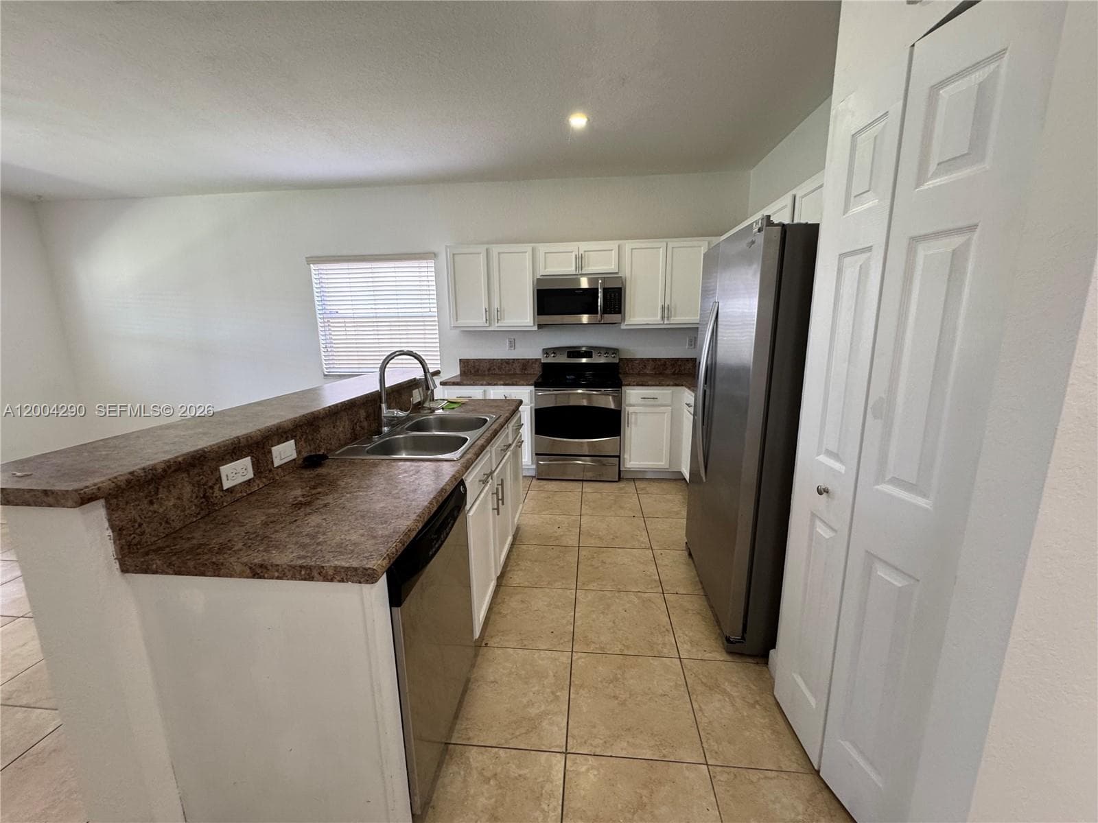 2356 NE 3rd Ct #2356 photo 12