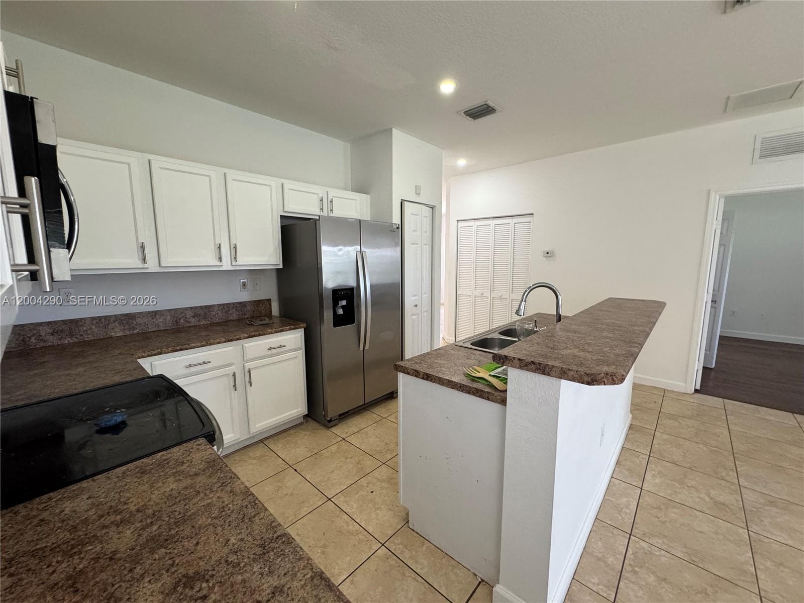 2356 NE 3rd Ct #2356 photo 9