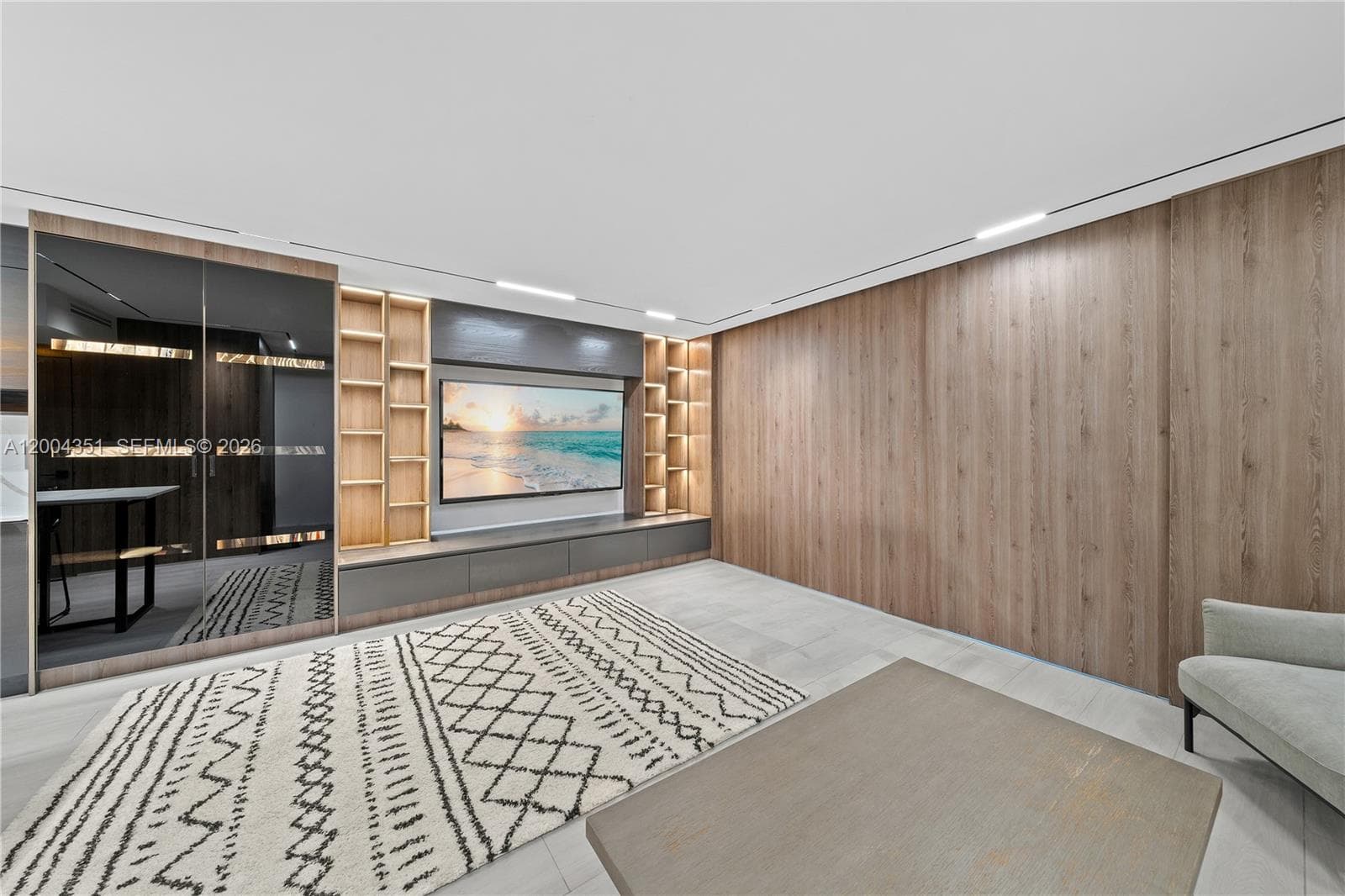 Roney Palace · #432 in Miami Beach - Photo 8