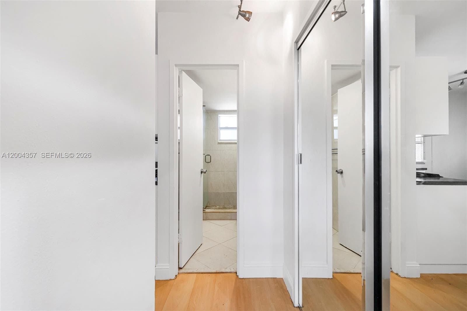 LINCOLN TOWERS CONDO · #B402 in Miami Beach - Photo 13
