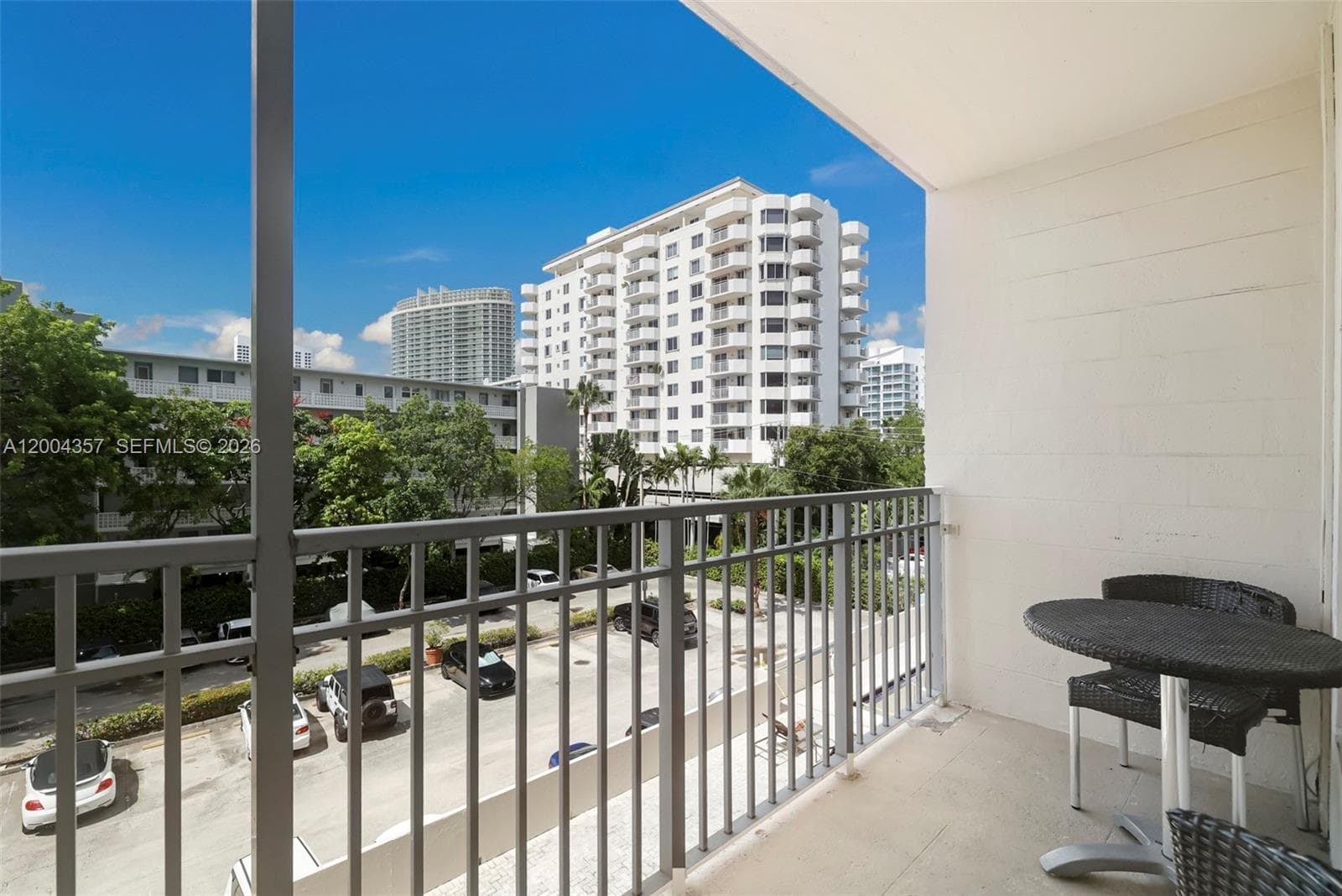 LINCOLN TOWERS CONDO · #B402 in Miami Beach - Photo 5