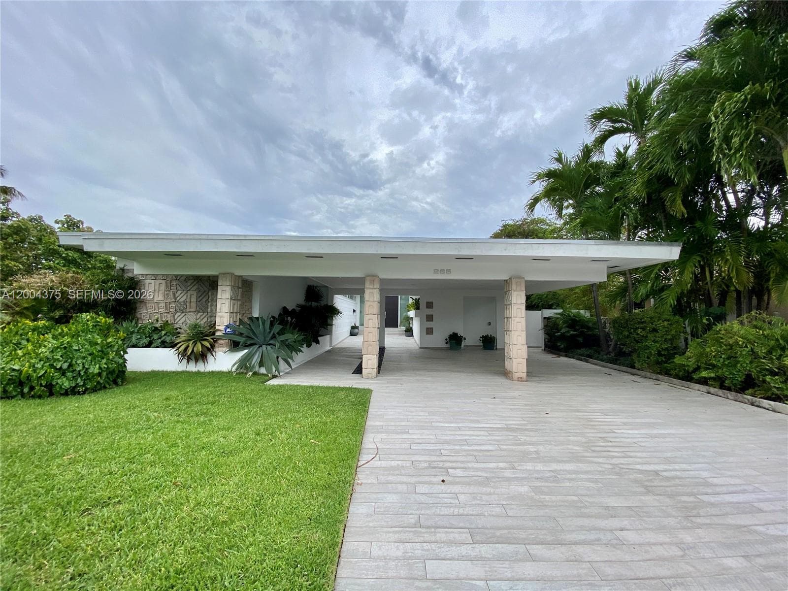 265 N Shore Dr photo 26