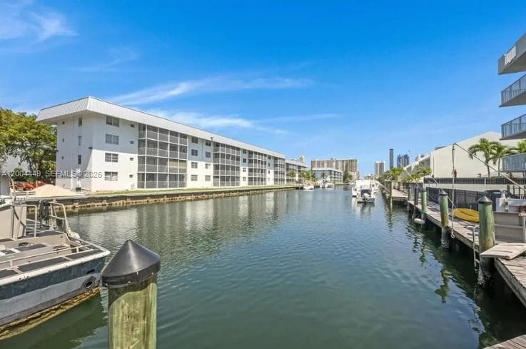 SUNSHORES · #409 in North Miami Beach - Photo 6