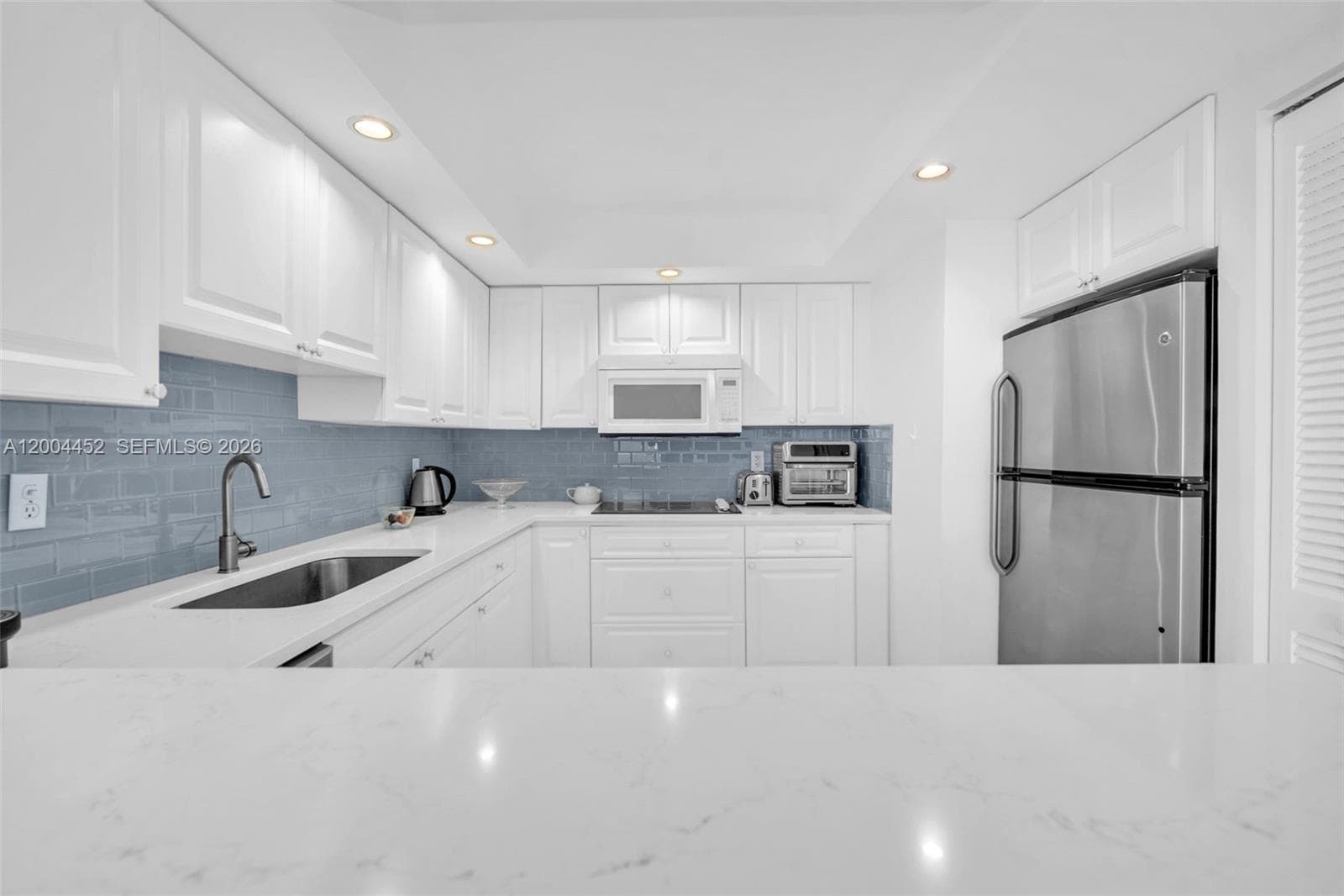 PHOENIX TOWERS CONDO · #B-15C in Singer Island - Photo 7