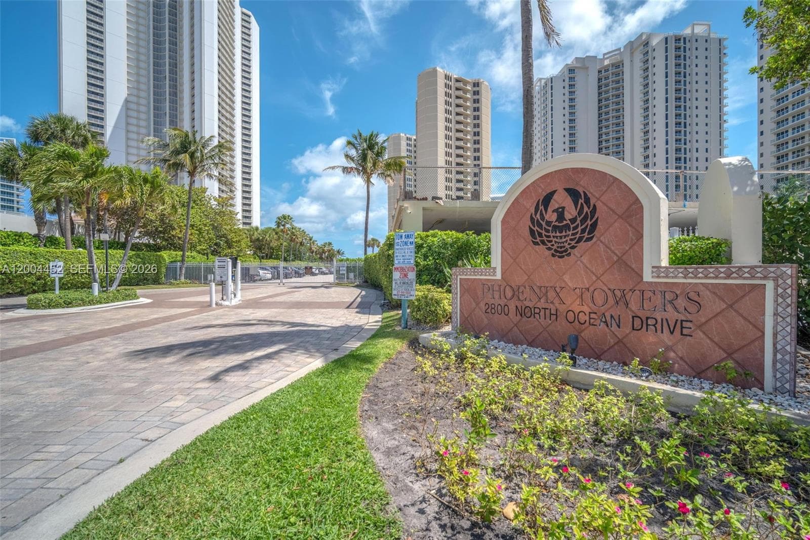 PHOENIX TOWERS CONDO · #B-15C in Singer Island - Photo 36