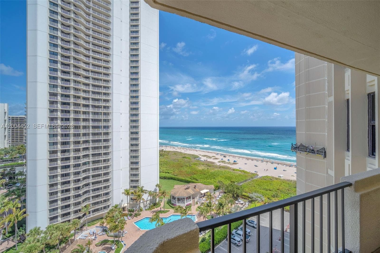 PHOENIX TOWERS CONDO · #B-15C in Singer Island - Photo 31