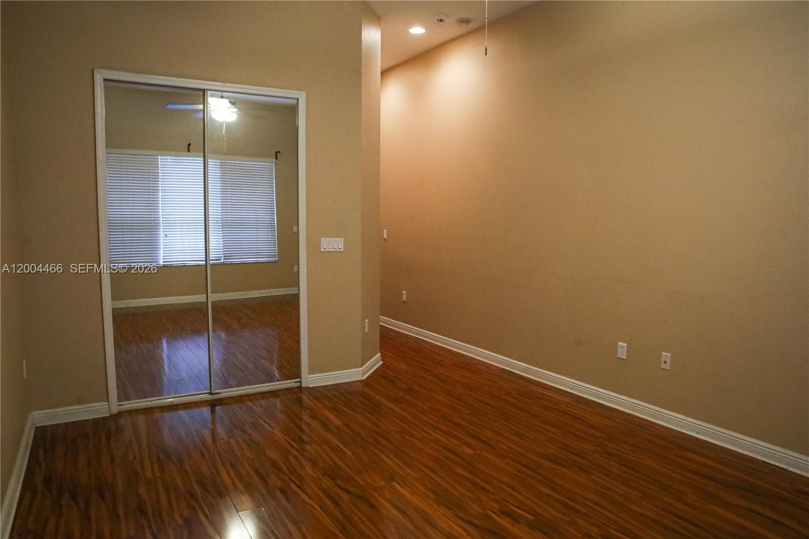 3488 NE 1st St #3488 photo 9