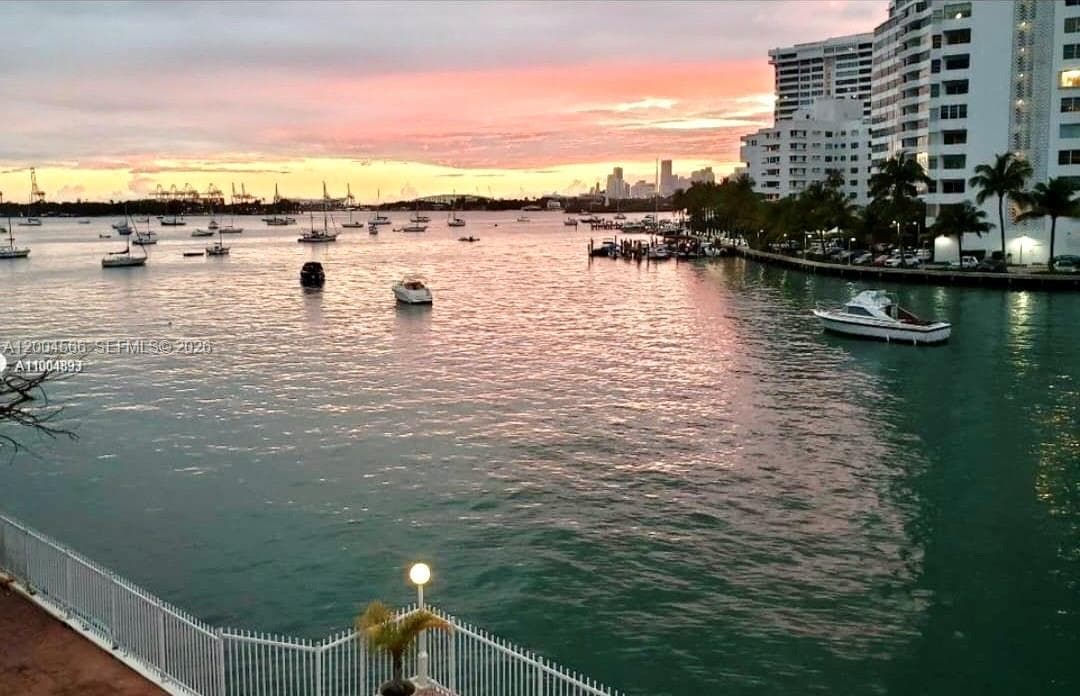SUNSHINE BAY CONDO · #212 in Miami Beach - Photo 3