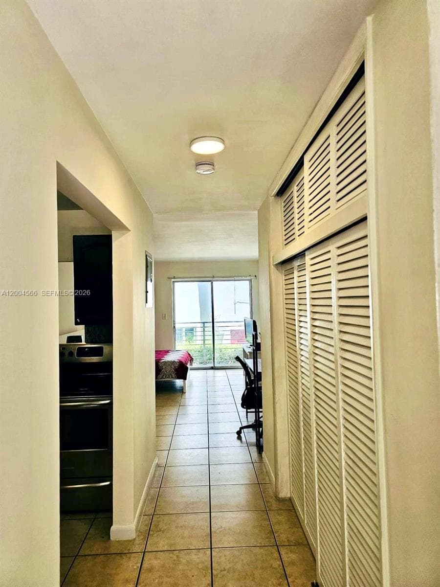 SUNSHINE BAY CONDO · #212 in Miami Beach - Photo 5