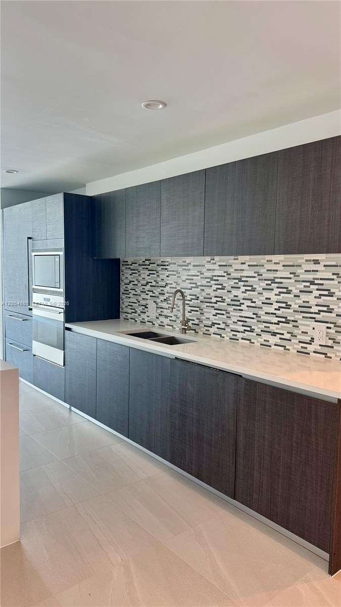 LE JARDIN HOUSE · #704 in Bay Harbor Islands - Photo 7