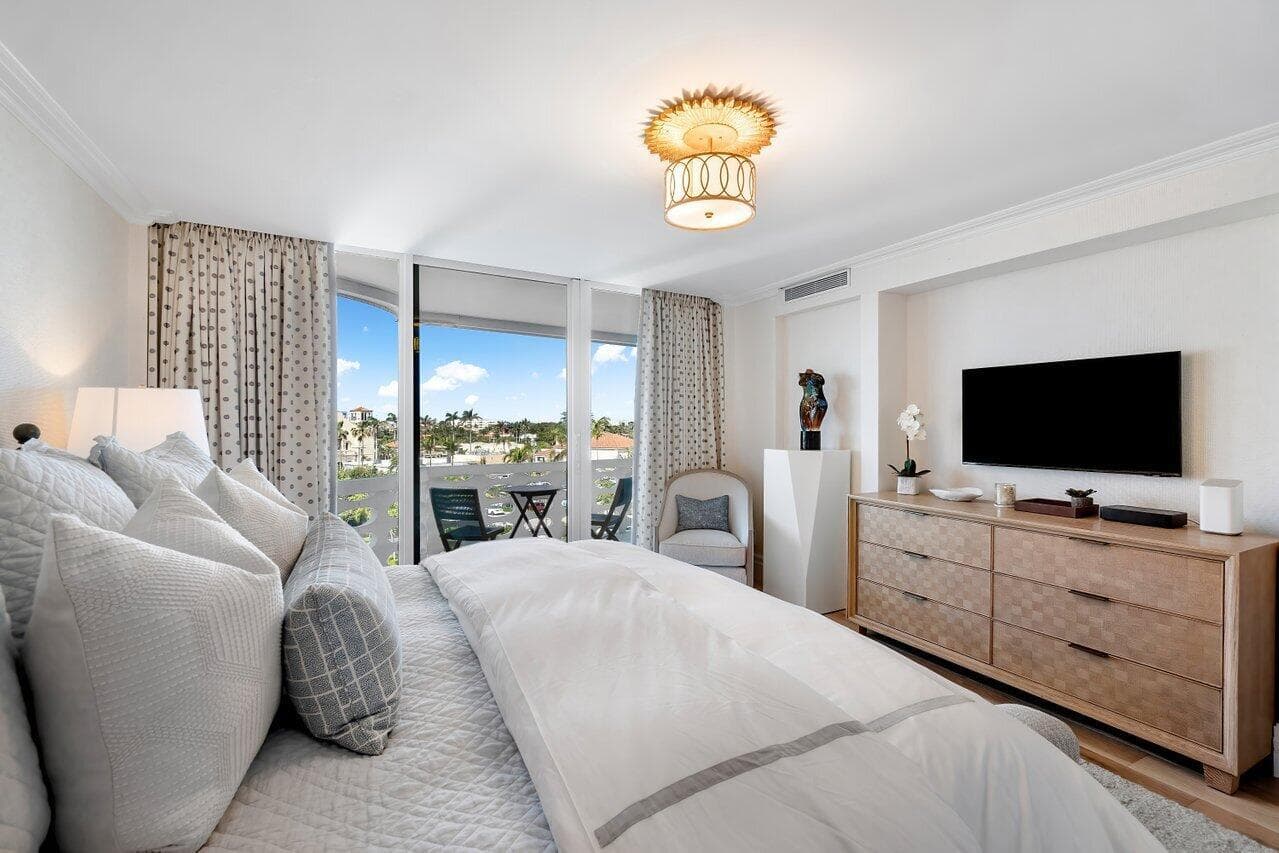040-130SunriseAvenue-Unit616-PalmBeach-F