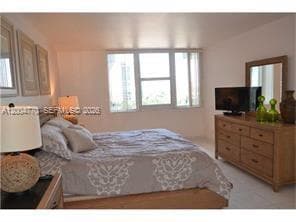 PARKER PLAZA CONDO · #403 in Hallandale Beach - Photo 12