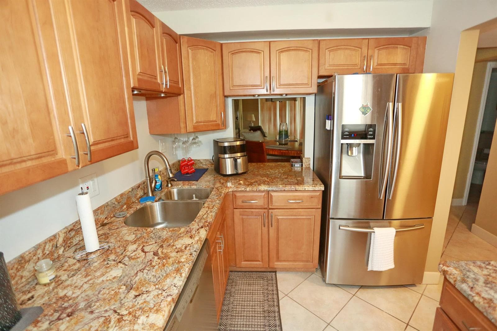 011-013-Kitchen-4200x2800