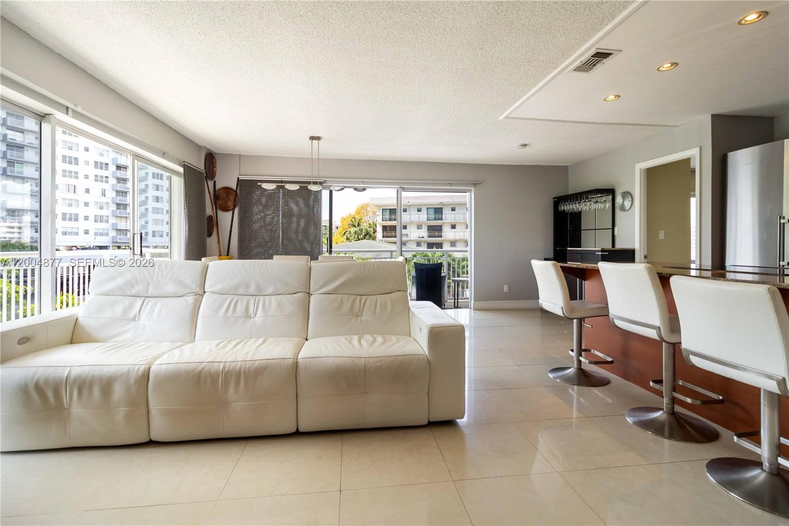 GOLDEN ISLES TOWERS · #32A in Hallandale Beach - Photo 6