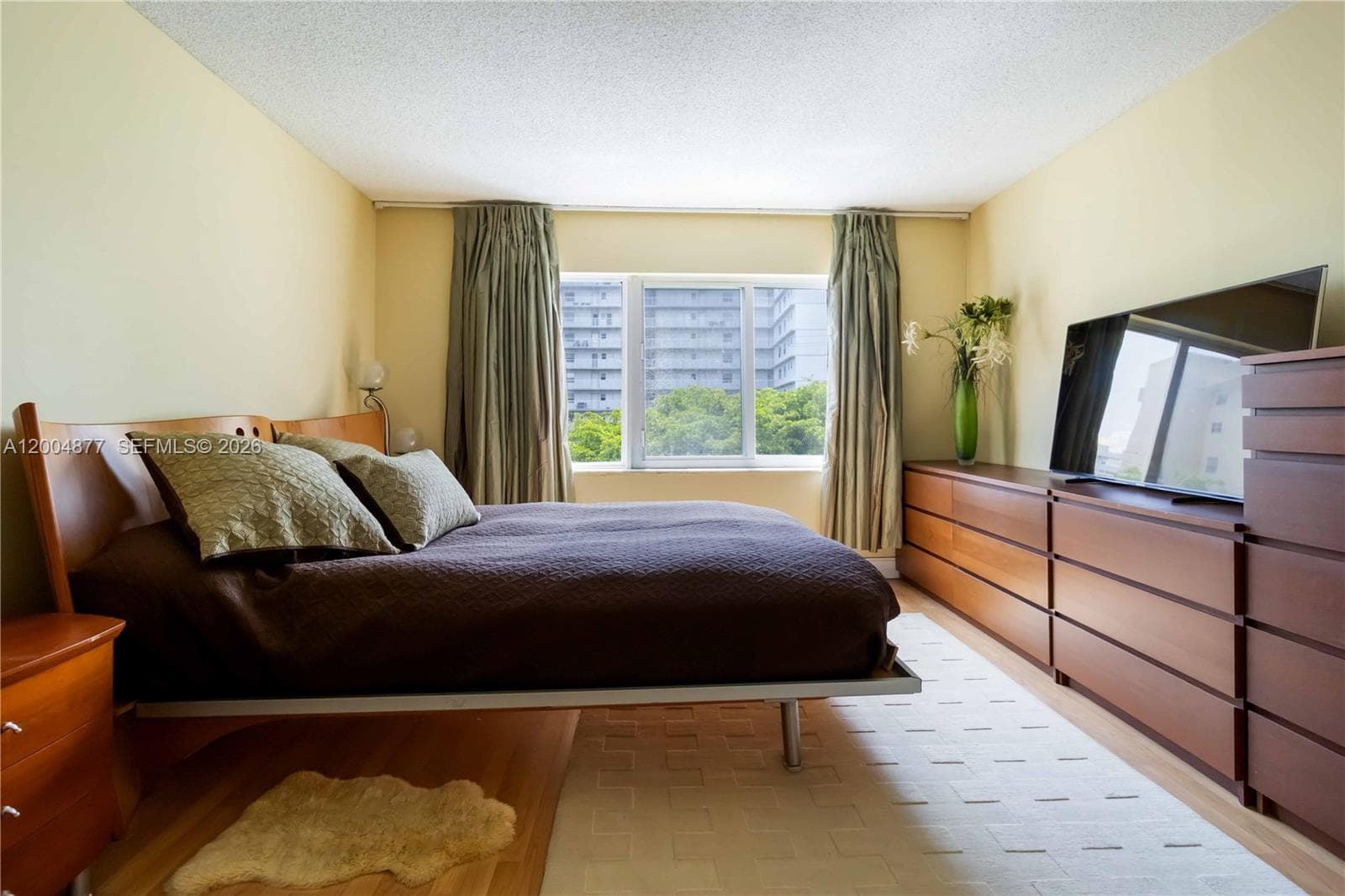 GOLDEN ISLES TOWERS · #32A in Hallandale Beach - Photo 17