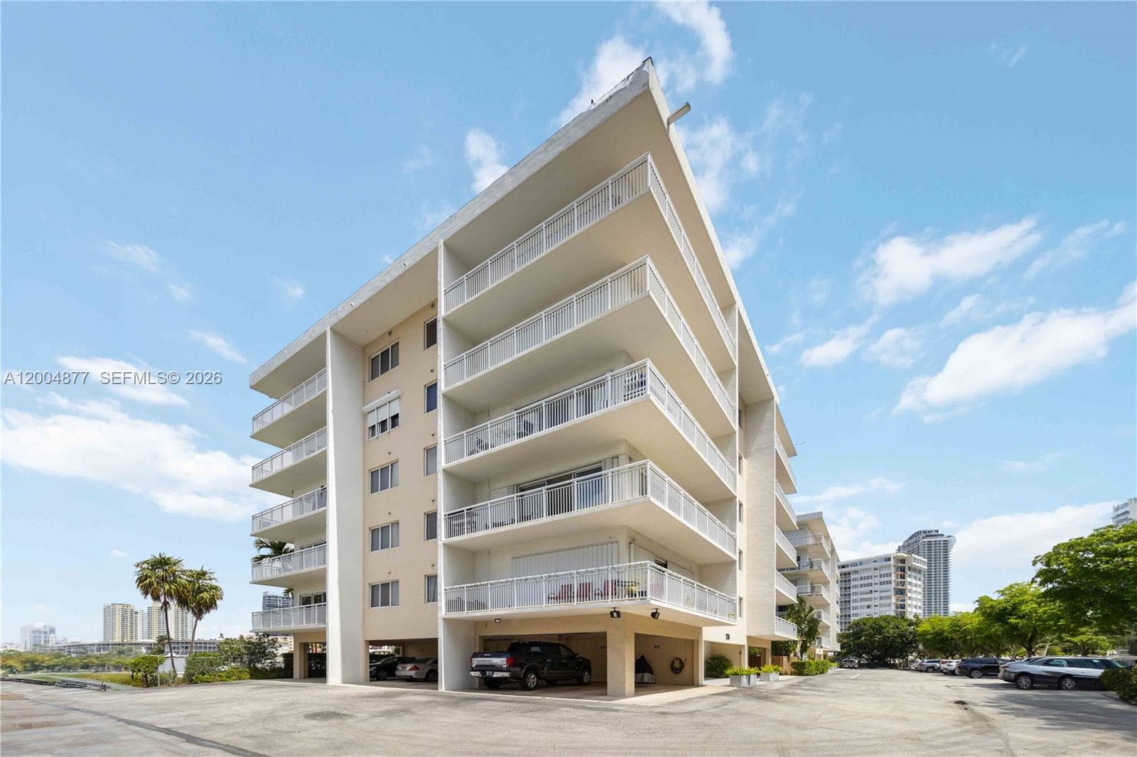 GOLDEN ISLES TOWERS · #32A in Hallandale Beach - Photo 1