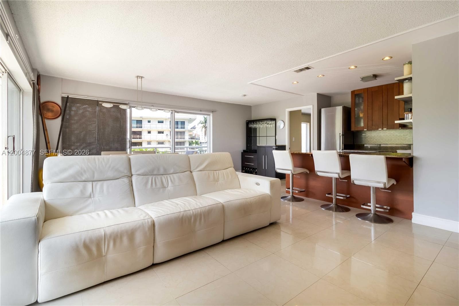 GOLDEN ISLES TOWERS · #32A in Hallandale Beach - Photo 5