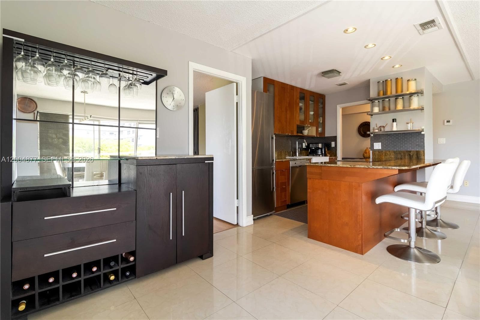 GOLDEN ISLES TOWERS · #32A in Hallandale Beach - Photo 9
