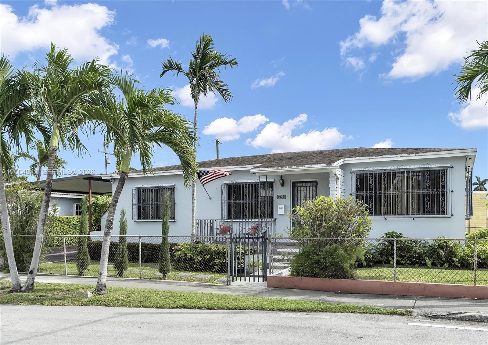 3694 NW 20th St photo 2