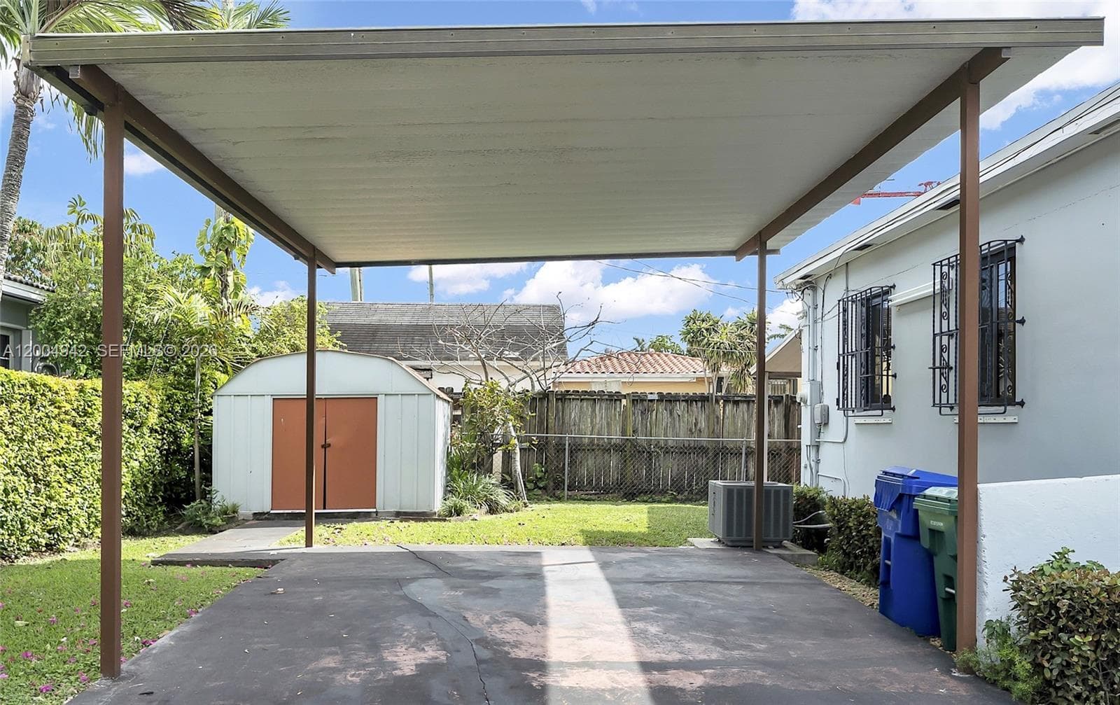 3694 NW 20th St photo 20