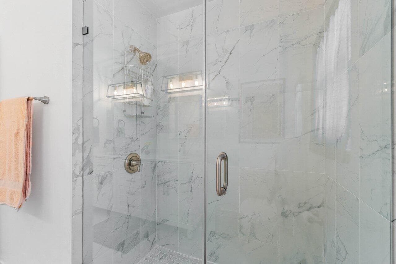 026-2233DockStreet-WestPalmBeach-FL-3340