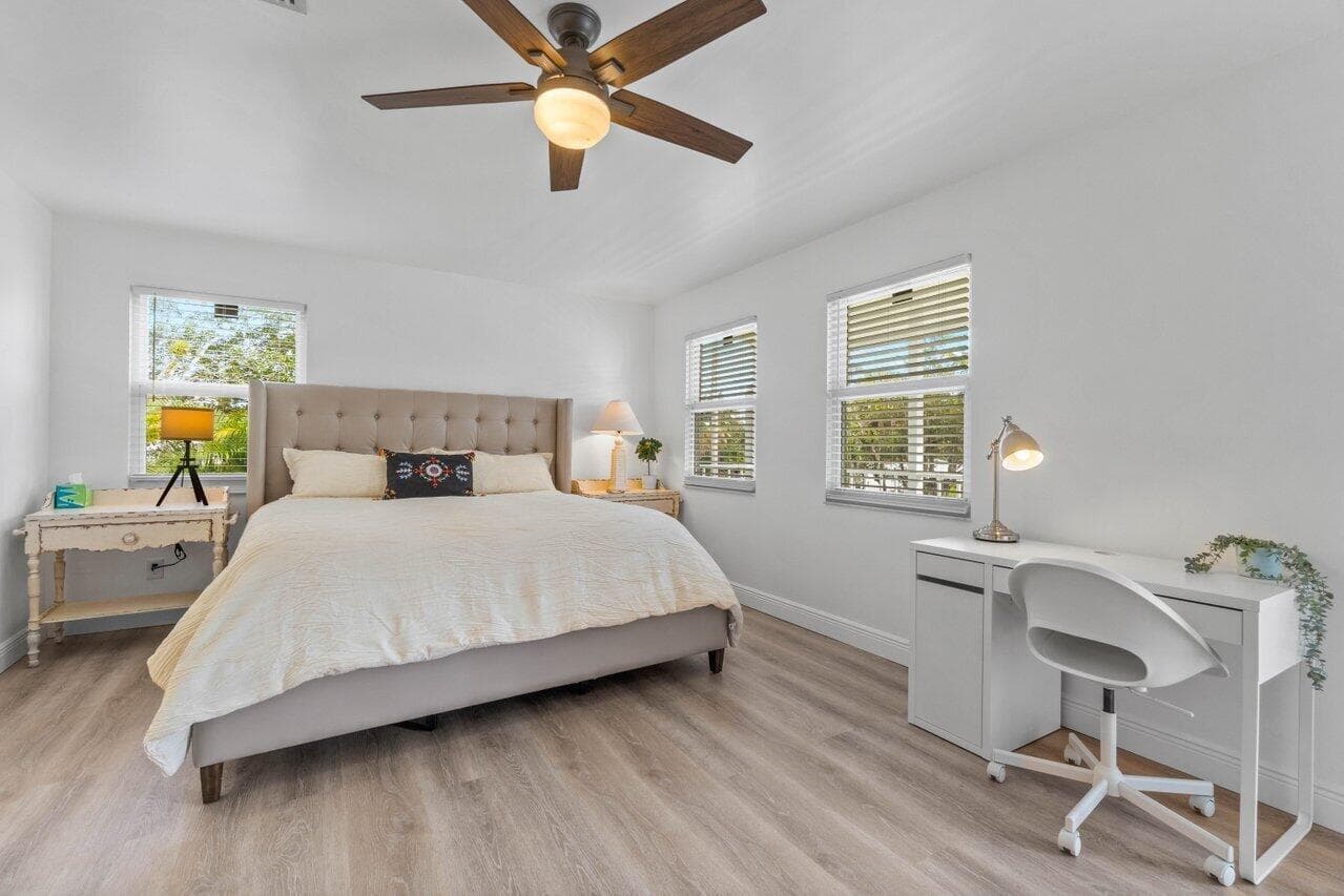 017-2233DockStreet-WestPalmBeach-FL-3340