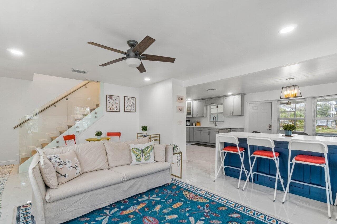 012-2233DockStreet-WestPalmBeach-FL-3340