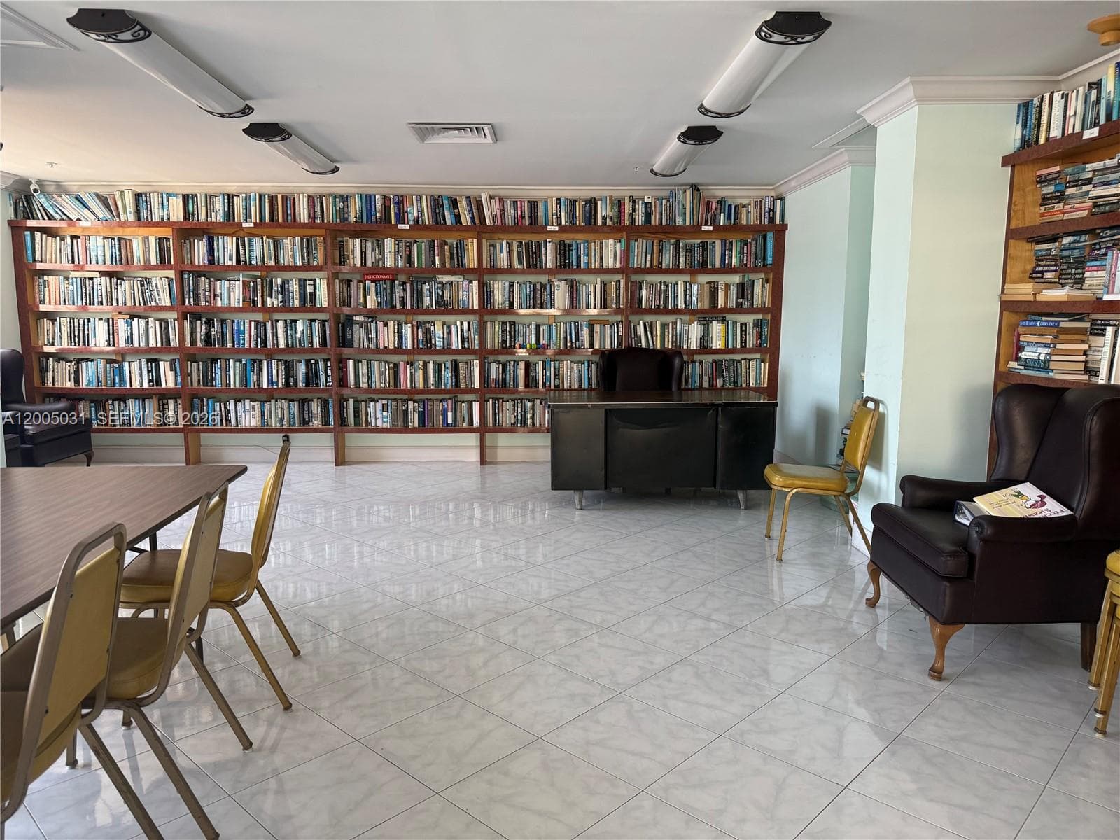 COMMODORE PLAZA CONDO · #2108 in Aventura - Photo 14
