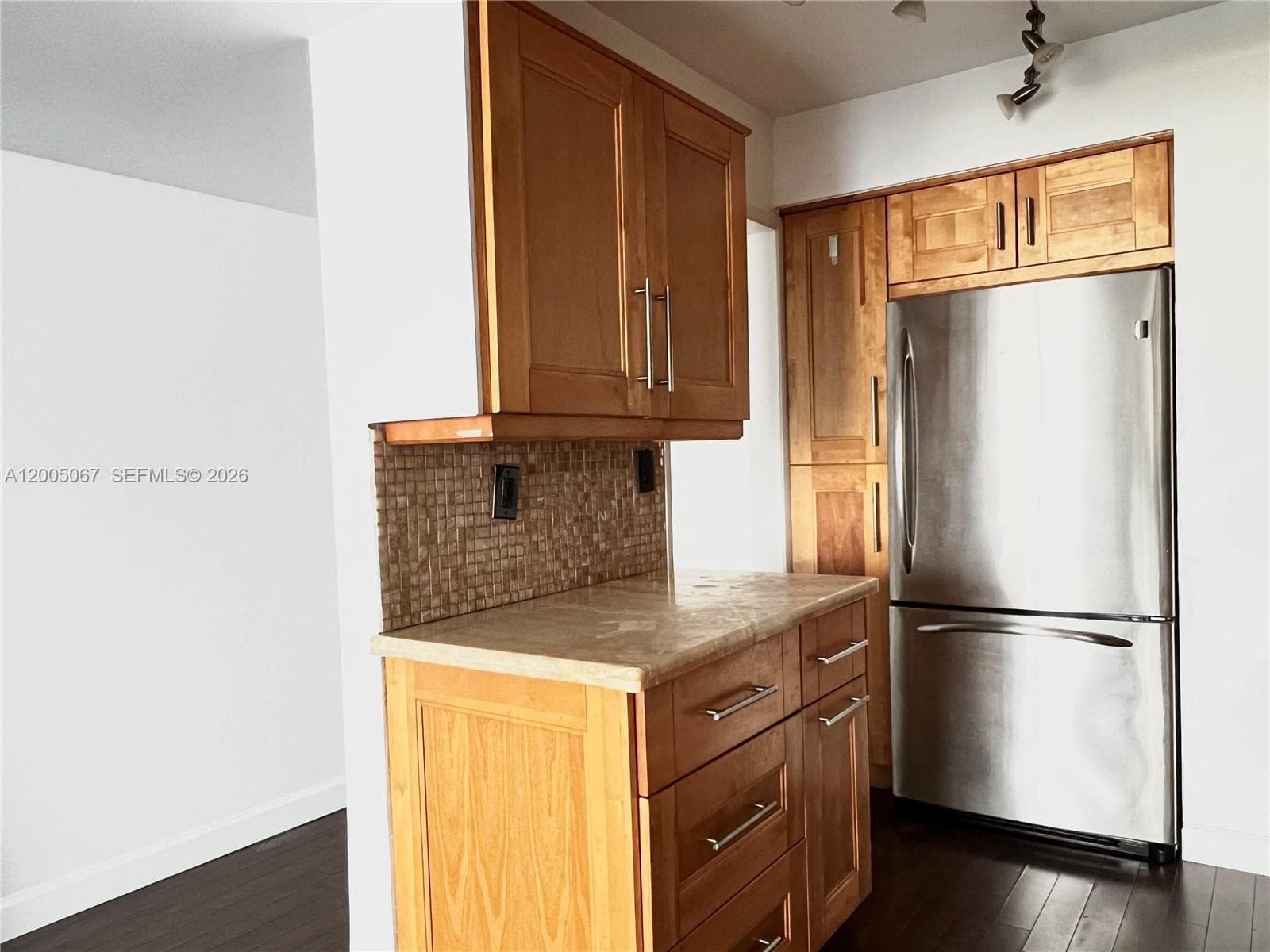 STRATFORD HOUSE CONDO · #1007 in North Miami Beach - Photo 7