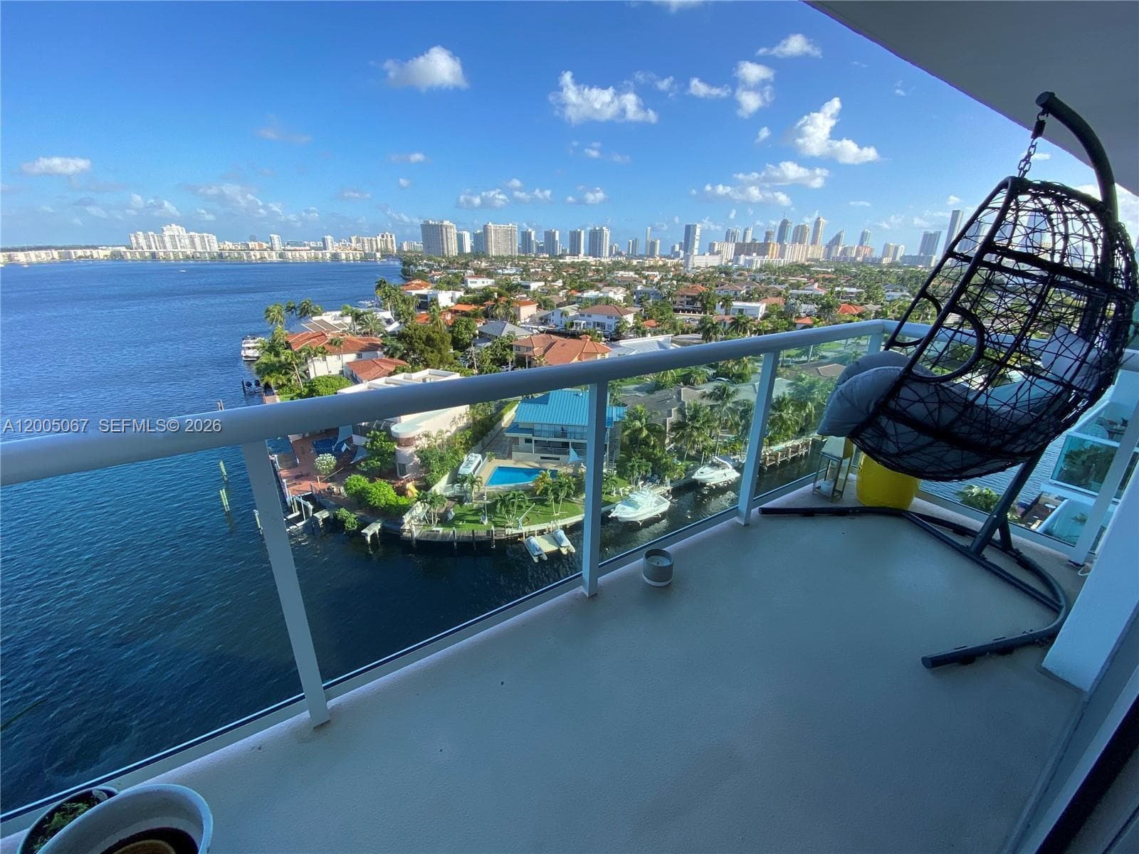 STRATFORD HOUSE CONDO · #1007 in North Miami Beach - Photo 1