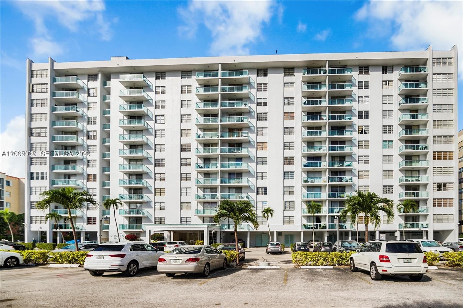 STRATFORD HOUSE CONDO · #1007 in North Miami Beach - Photo 25