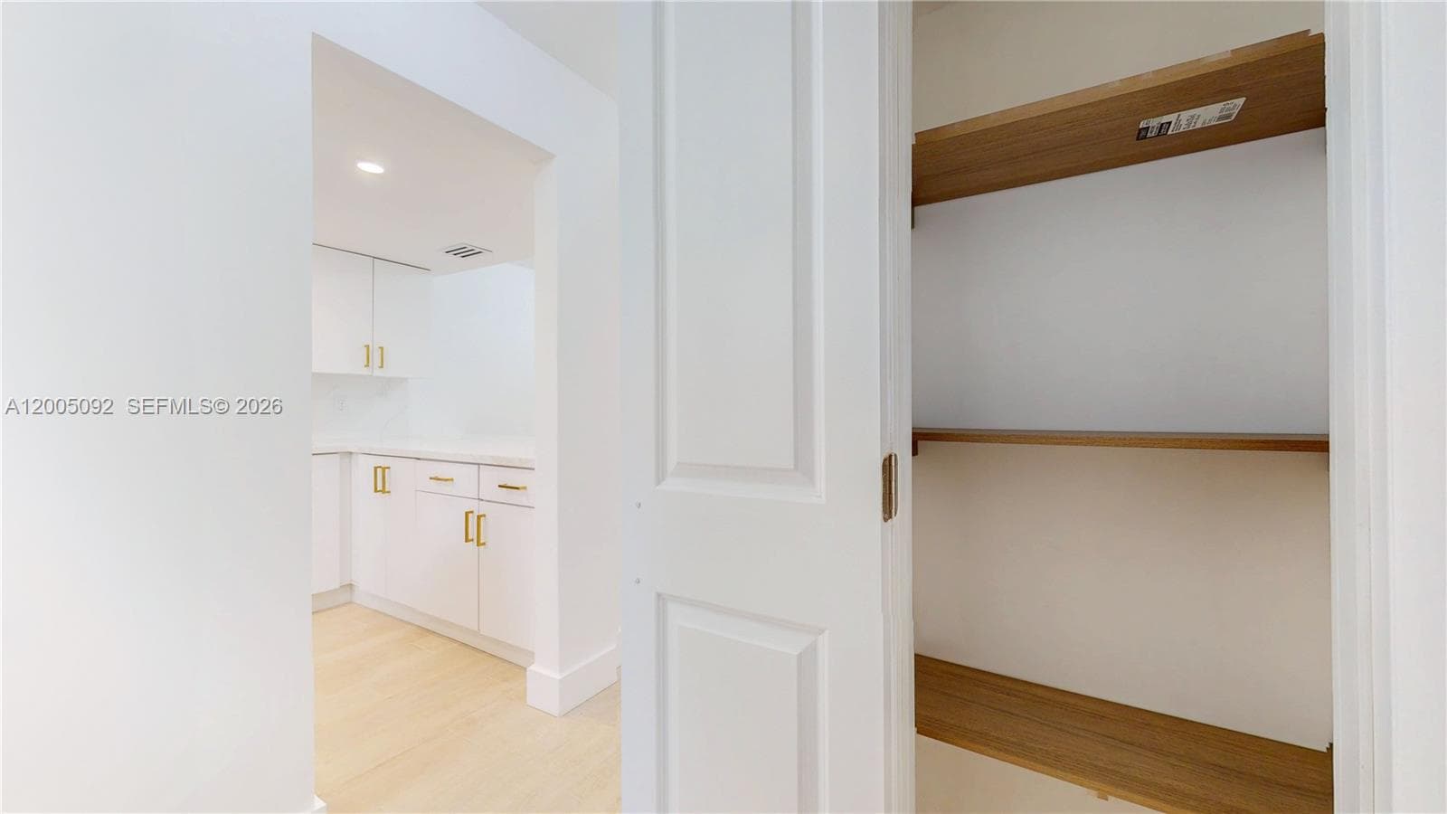 April Mist Condominium · #326 in Hallandale Beach - Photo 22