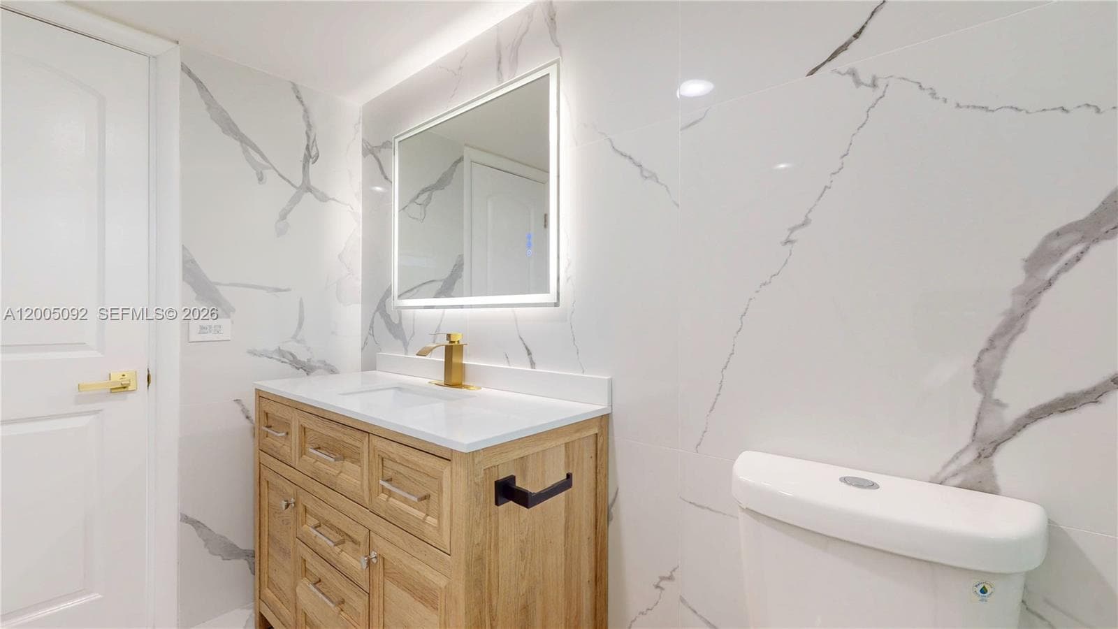 April Mist Condominium · #326 in Hallandale Beach - Photo 24