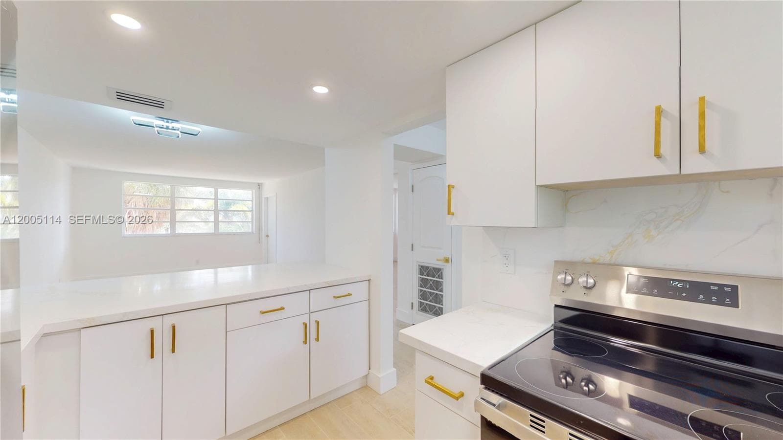 APRIL SONG CONDO · #326 in Hallandale Beach - Photo 12